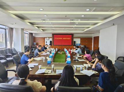 李雪輝講授深入貫徹中央八項規(guī)定精神學習教育專題黨課